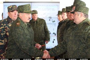 lukashenka_military.jpg