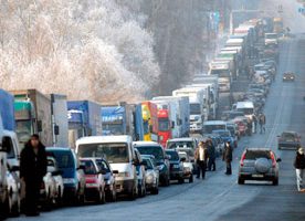 queue_on_belarus-poland_border.jpeg